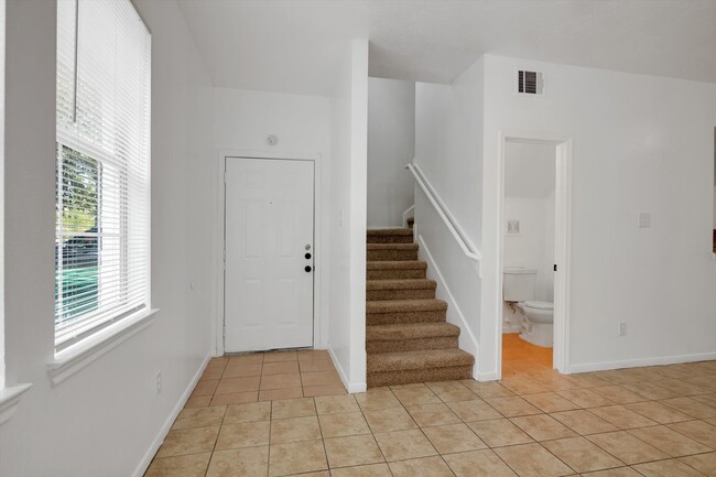 Building Photo - 6933 Liverpool St