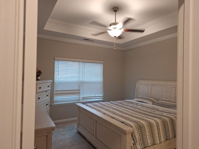 Building Photo - Outstanding Three Bedroom Home in the Ashcroft Community!