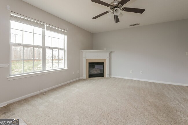 Building Photo - 408 Parkside Way