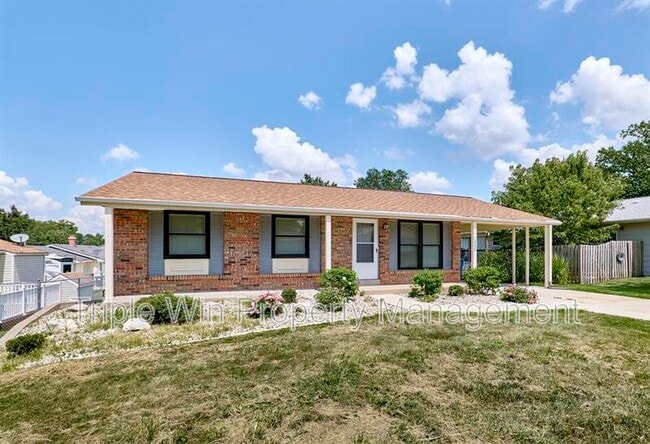 Building Photo - 1955 Bobbinray Ave
