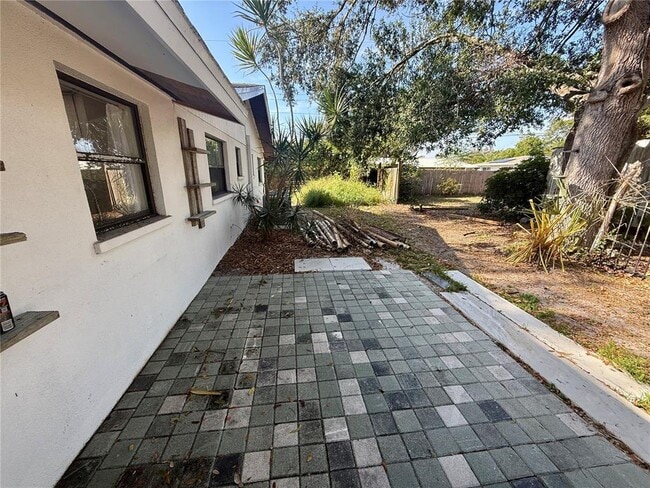 Building Photo - 5734 Olive Ave