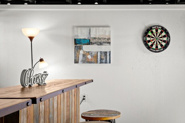 Building Photo - 4920 N 85th St