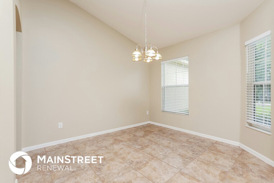 Building Photo - 3131 Branchville Dr