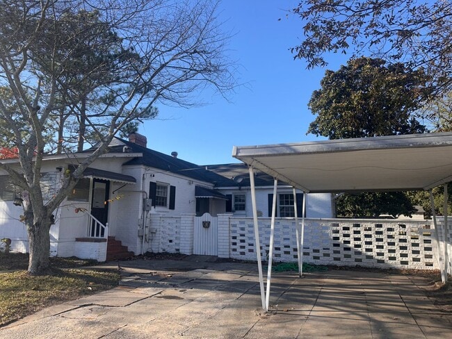 Building Photo - RENTAL HOME 3BD/2BTH