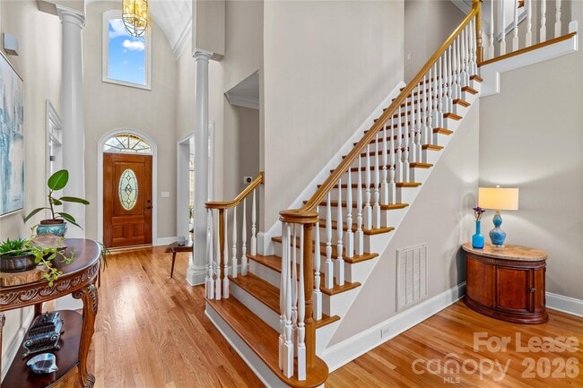 Building Photo - 13718 Robert Walker Dr