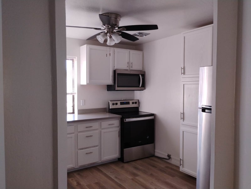 Building Photo - 2627 N 27th St