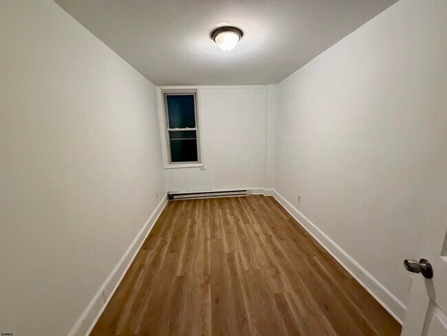 Building Photo - 37 N Massachusetts Ave