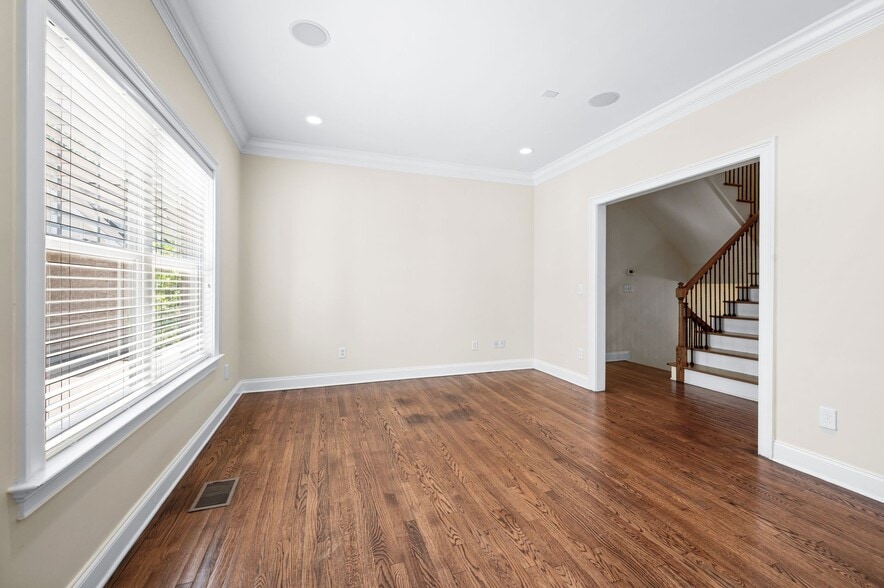 Building Photo - 172B Woodmont Blvd