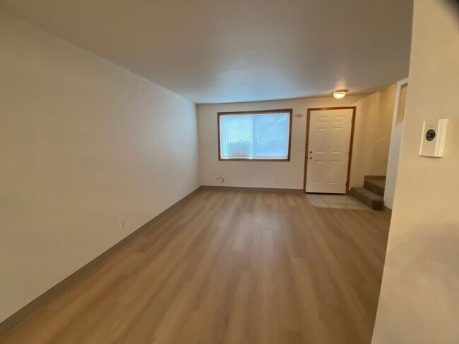 Building Photo - 4257 Wintergreen Cir