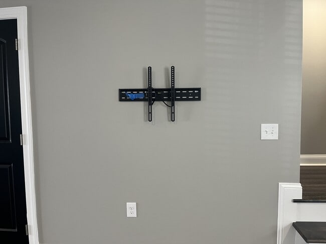 Building Photo - 77 Emanuel Ct