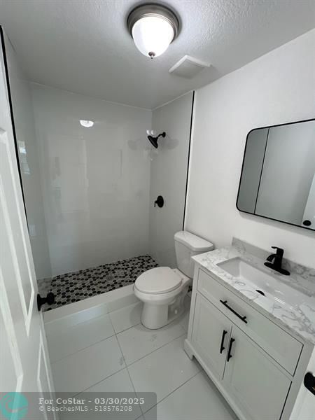 Building Photo - 10540 NW 28th Ave
