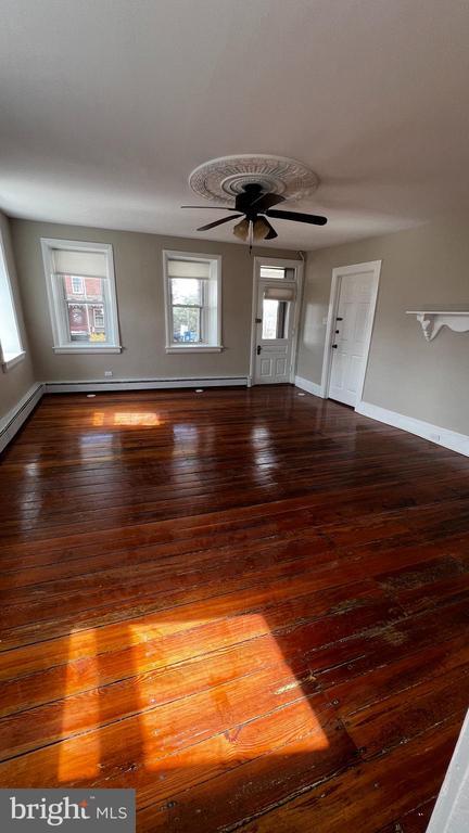 Building Photo - 135 Hoffmansville Rd