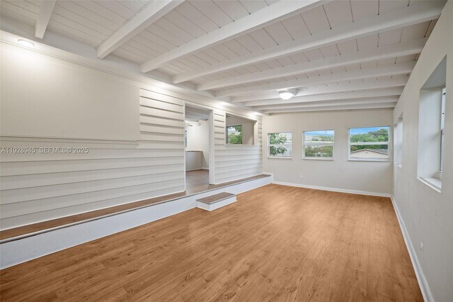 Building Photo - 766 NW 42nd St