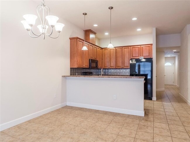 Building Photo - 10727 NW 65 Way