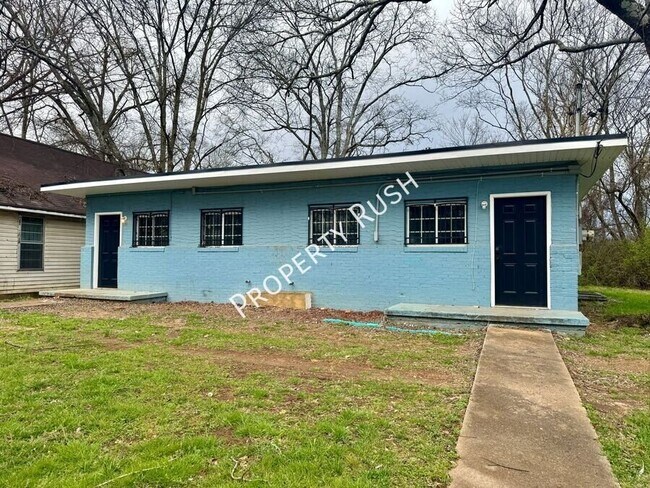 Building Photo - 3603 Dorris St