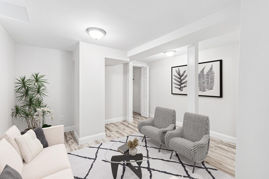 Primary Photo - 17 Verrill St