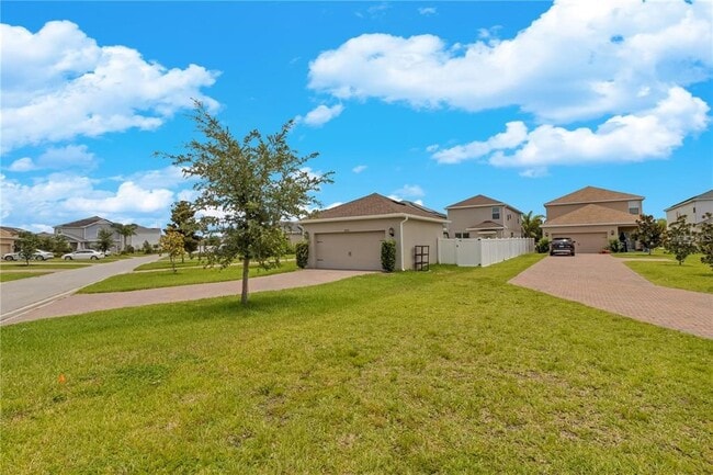 Building Photo - 9892 Pecan Hickory Way