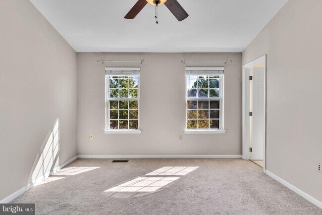 Building Photo - 1148 Cranston Ct