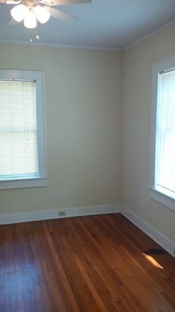 Building Photo - 127 W Magnolia Ave
