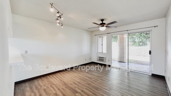 Building Photo - 94-513 Lumiaina Street