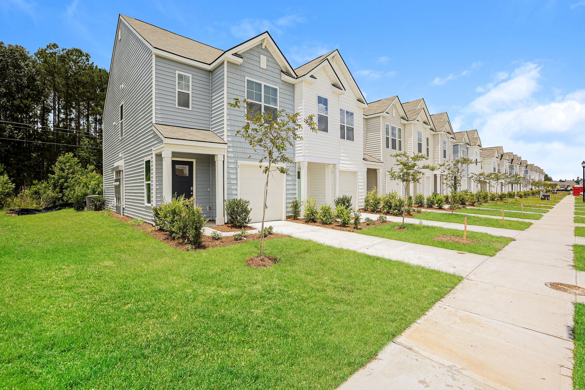Building Photo - 20 Striker Rd