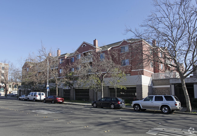 Building Photo - Richmond City Center Apartments