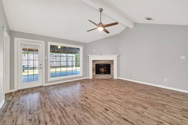 Building Photo - 14023 Bay Gardens Dr