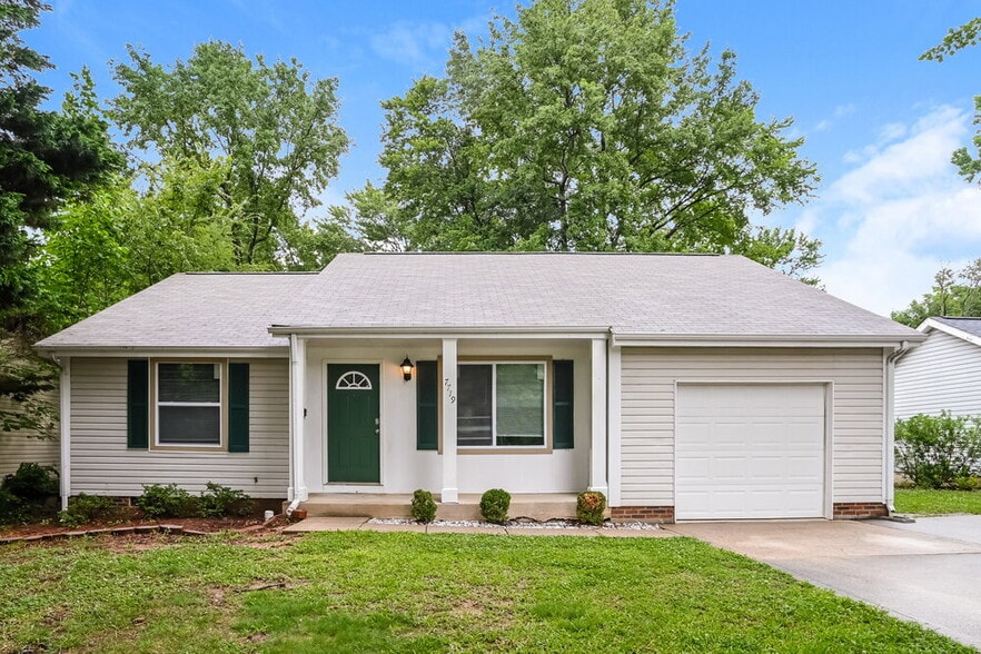 Primary Photo - 7719 Mallen Dr