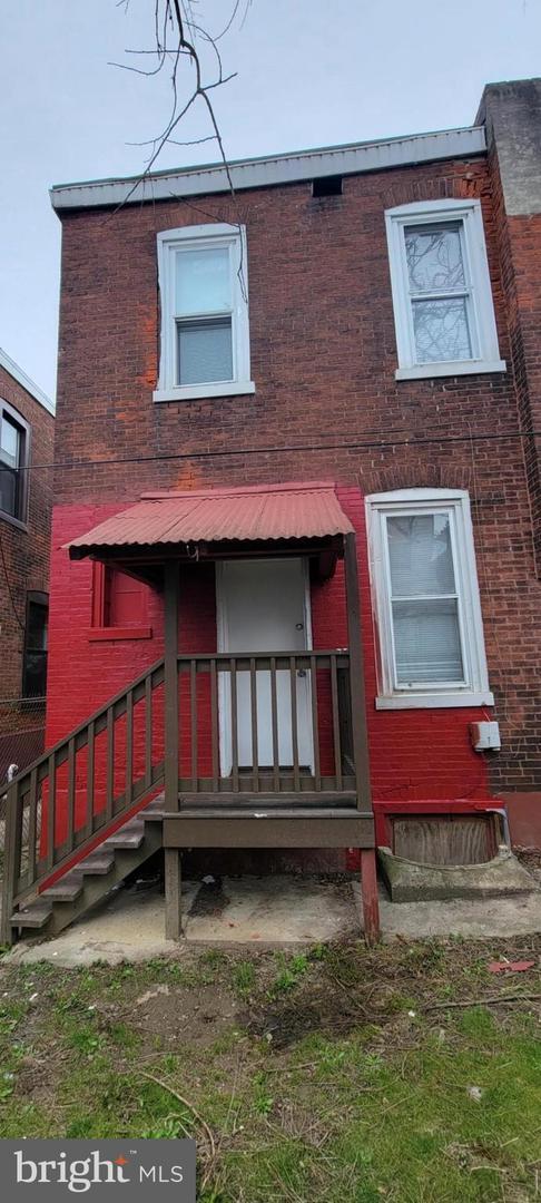 Building Photo - 250 N 52nd St
