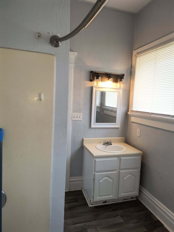 Building Photo - 1330 I St