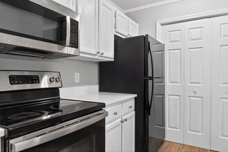 Building Photo - 295 Warton Ln