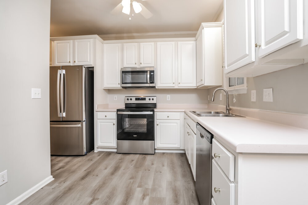 Building Photo - 1204 Cleason Ct