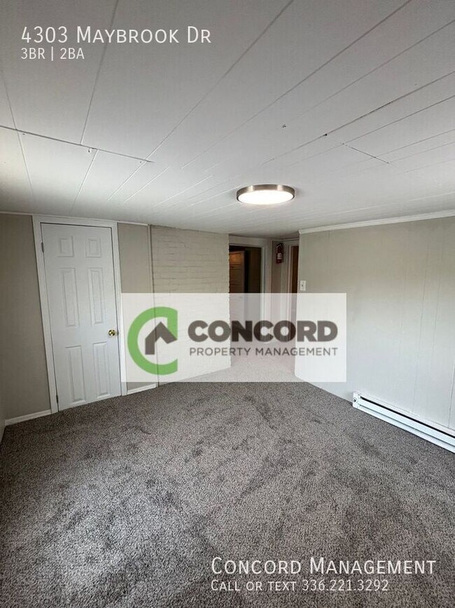 Building Photo - 4303 Maybrook Dr