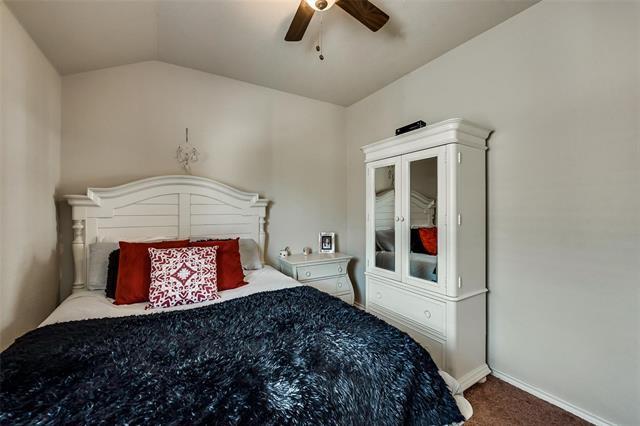 Building Photo - 649 Clearbrook St