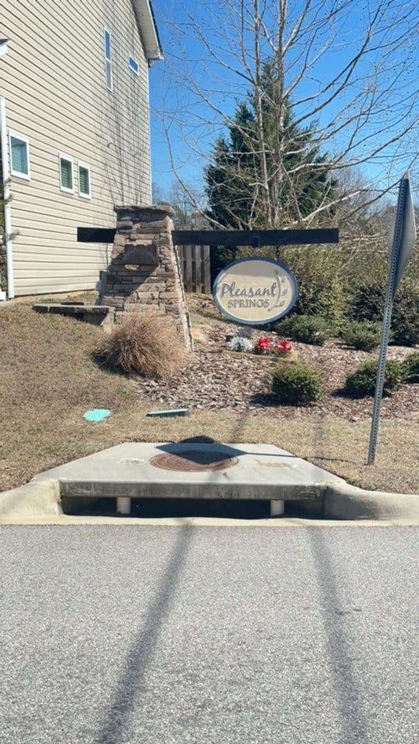 Building Photo - Lexington SC - Newer home for rent!