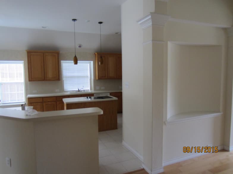 Building Photo - 7016 Randall Way