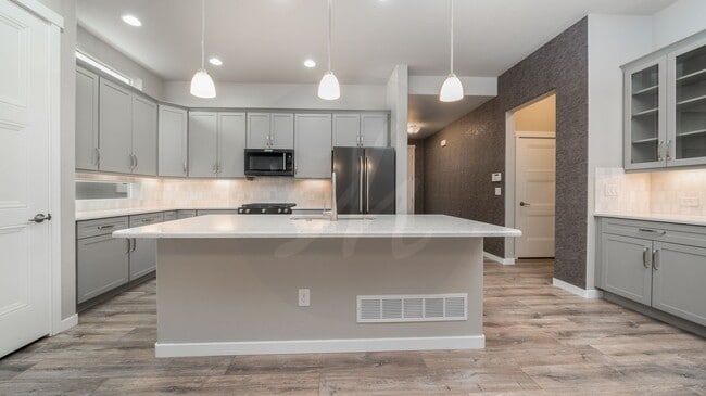 Building Photo - 55+ Gated Community at The Retreat at Banning Lewis