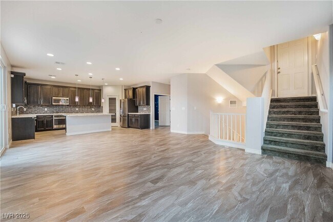 Building Photo - 8078 Encanterra Rd