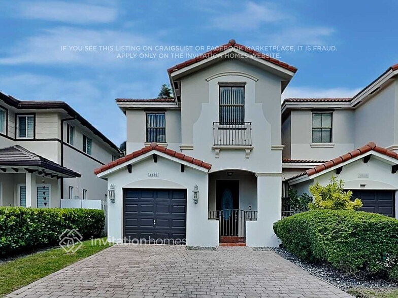 Primary Photo - 3830 SW 69th Ave