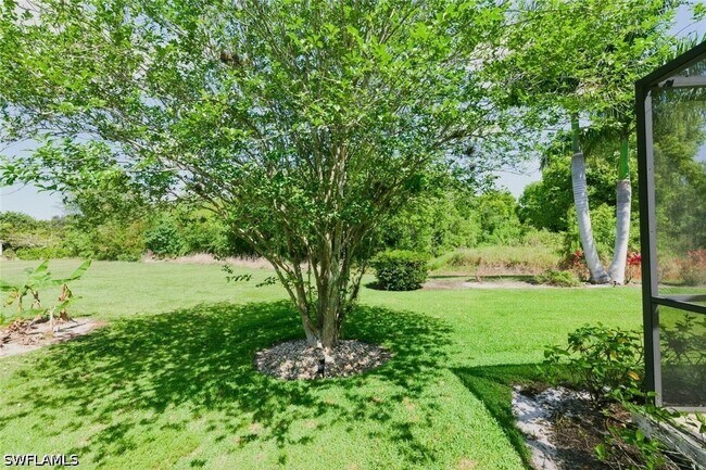 Building Photo - 18127 Royal Hammock Blvd