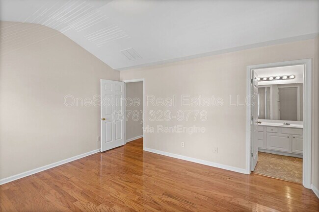 Building Photo - 1821 Willow Branch Ln