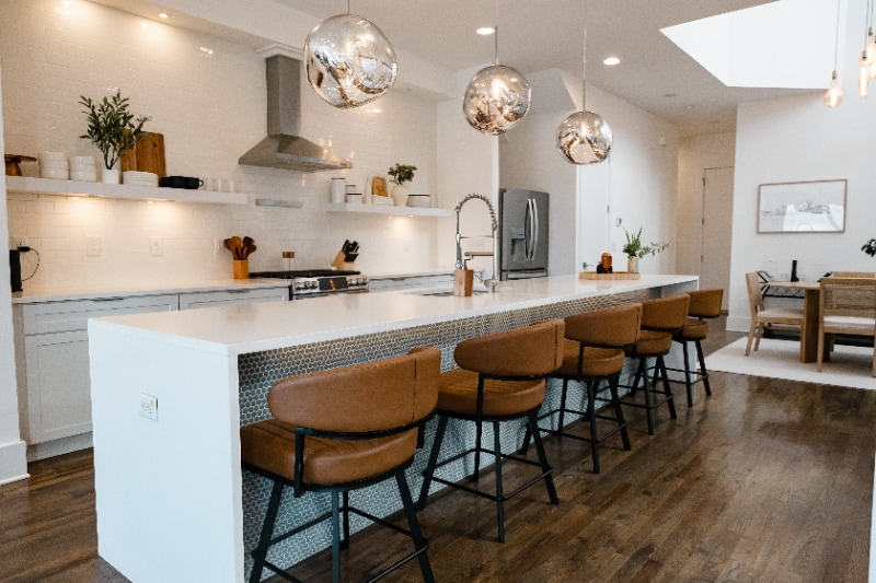 Building Photo - 407b 35th Ave N