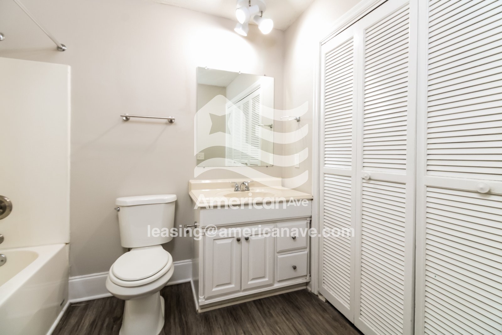 Building Photo - 1804 Breeland St