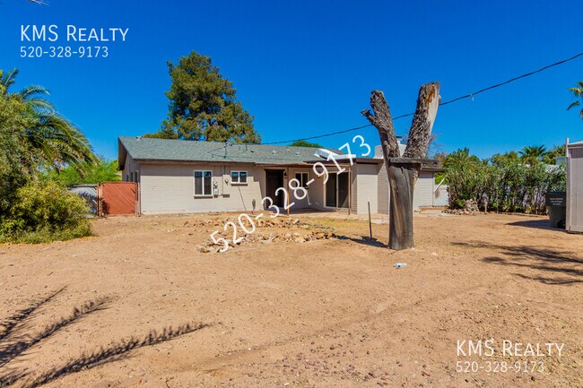 Building Photo - 901 S Belvedere Ave