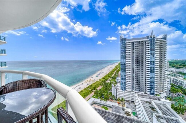 Building Photo - 6365 Collins Ave