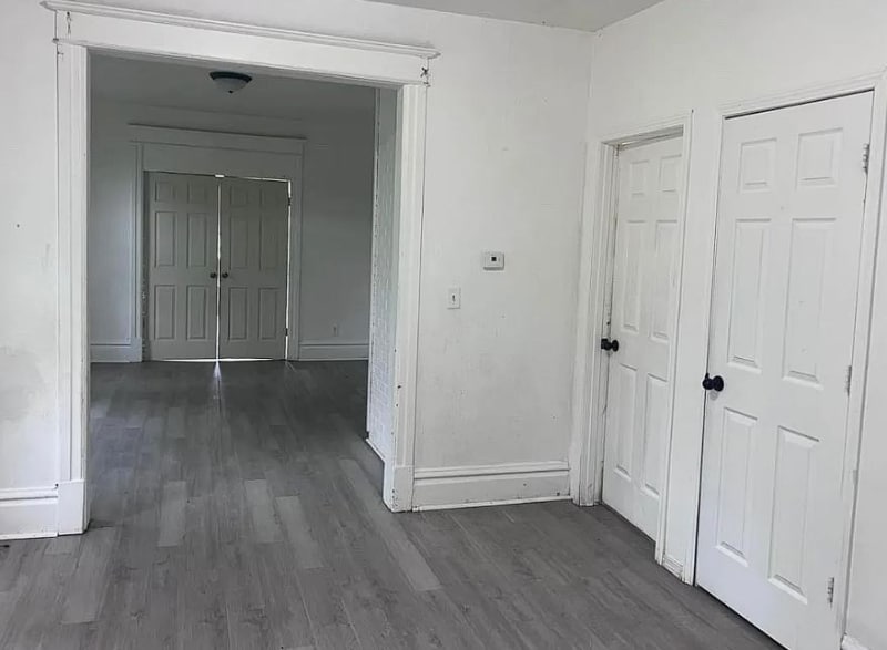 Building Photo - 1402 7th Ave