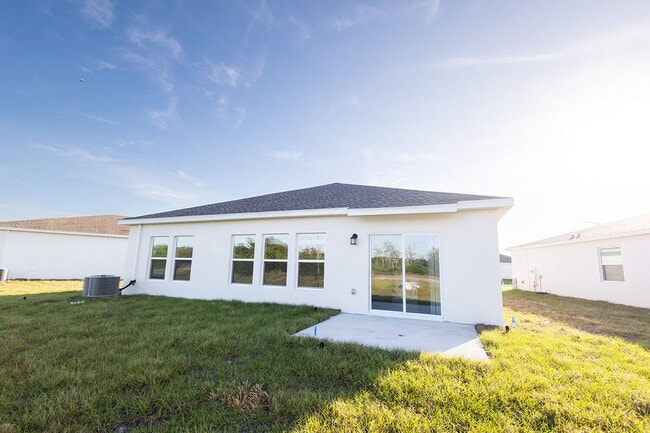Building Photo - 1482 Austin St