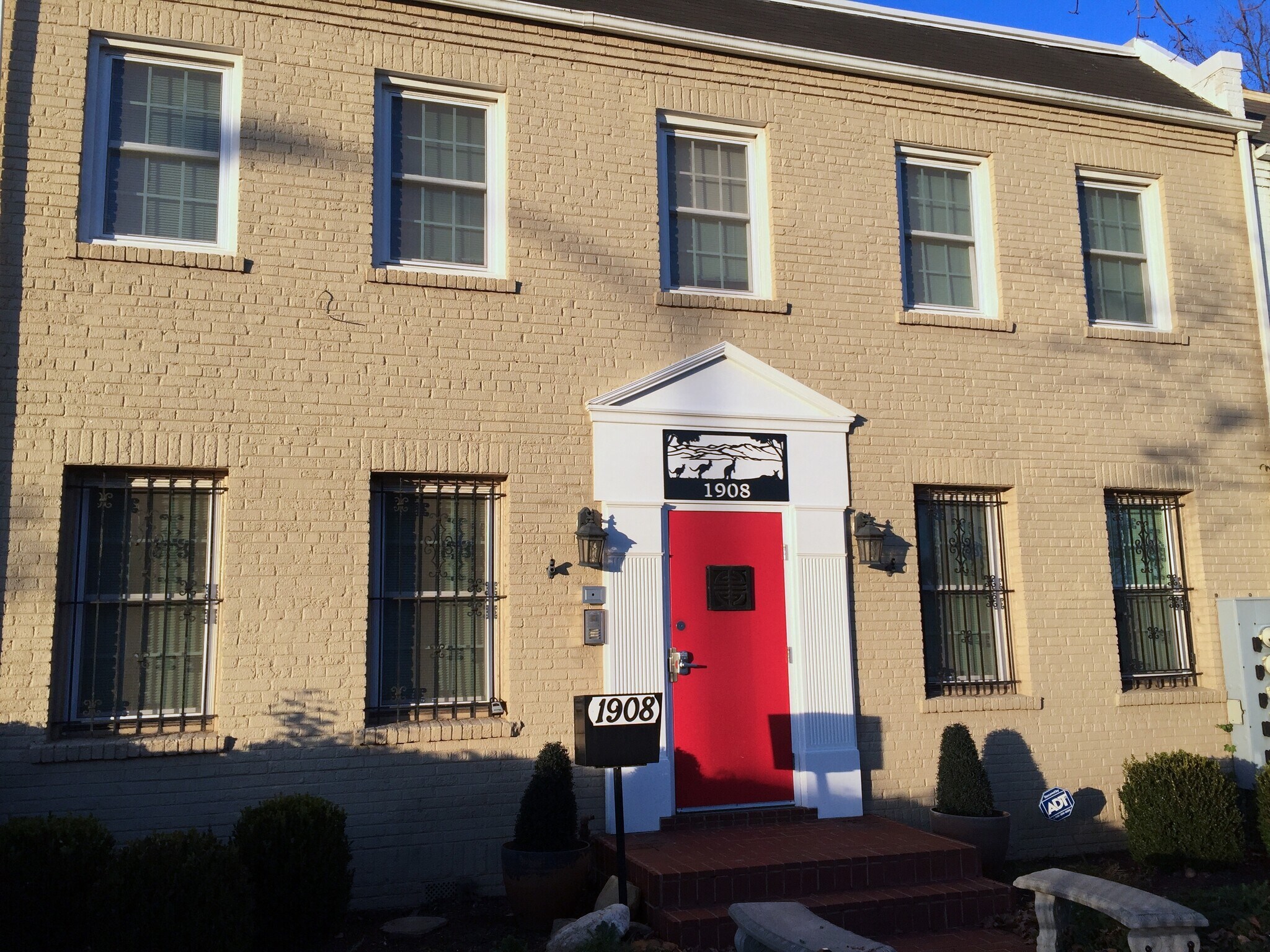 Building Photo - 1908 Constitution Ave NE