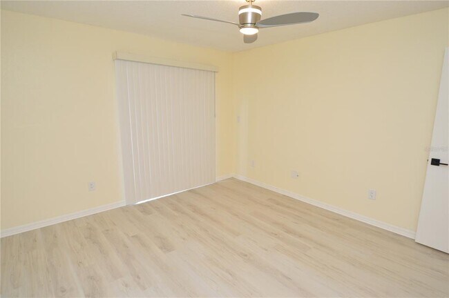 Building Photo - 10265 Gandy Blvd N