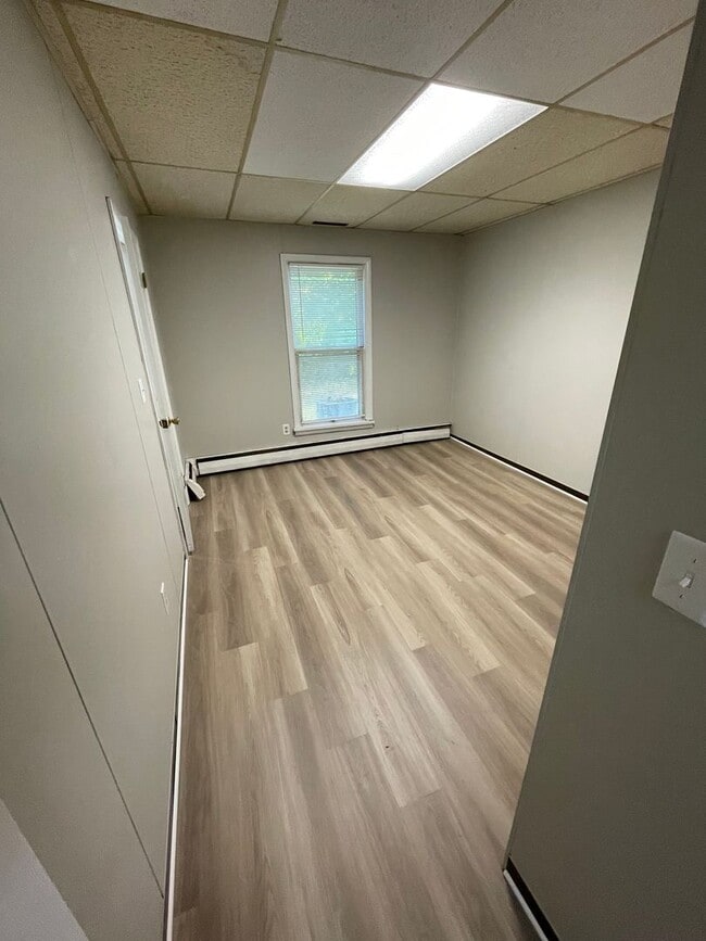 Building Photo - Four Bedroom Single Family Home in Delphi
